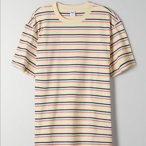 Aritzia alpha tshirt in butter yellow